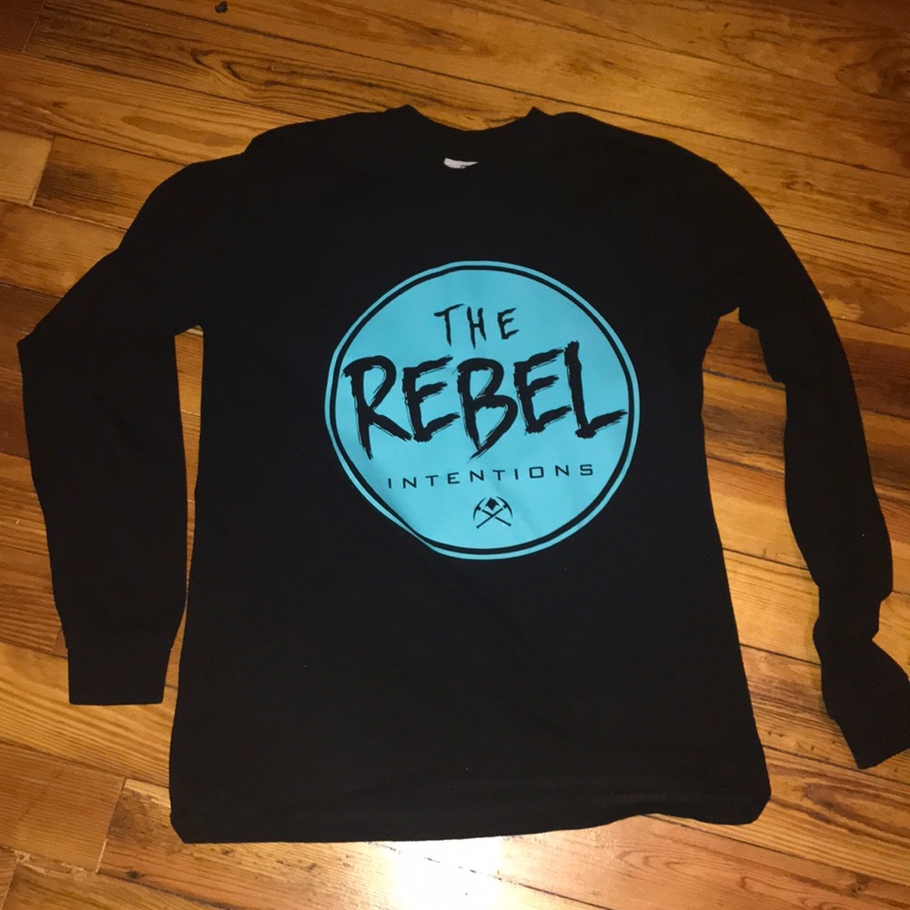 Long sleeve ( the rebel )